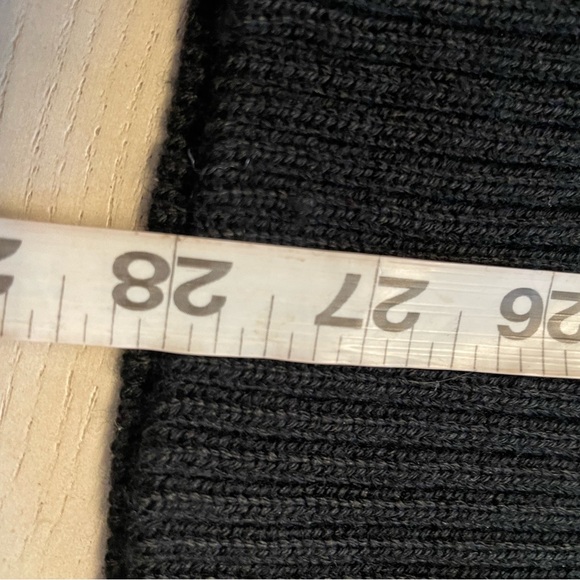 Simplee, Black Oval or Cowl‎ Neck Sweater Sz Sm - Picture 9 of 9